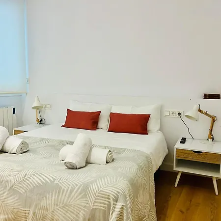 Apartment Sagues *